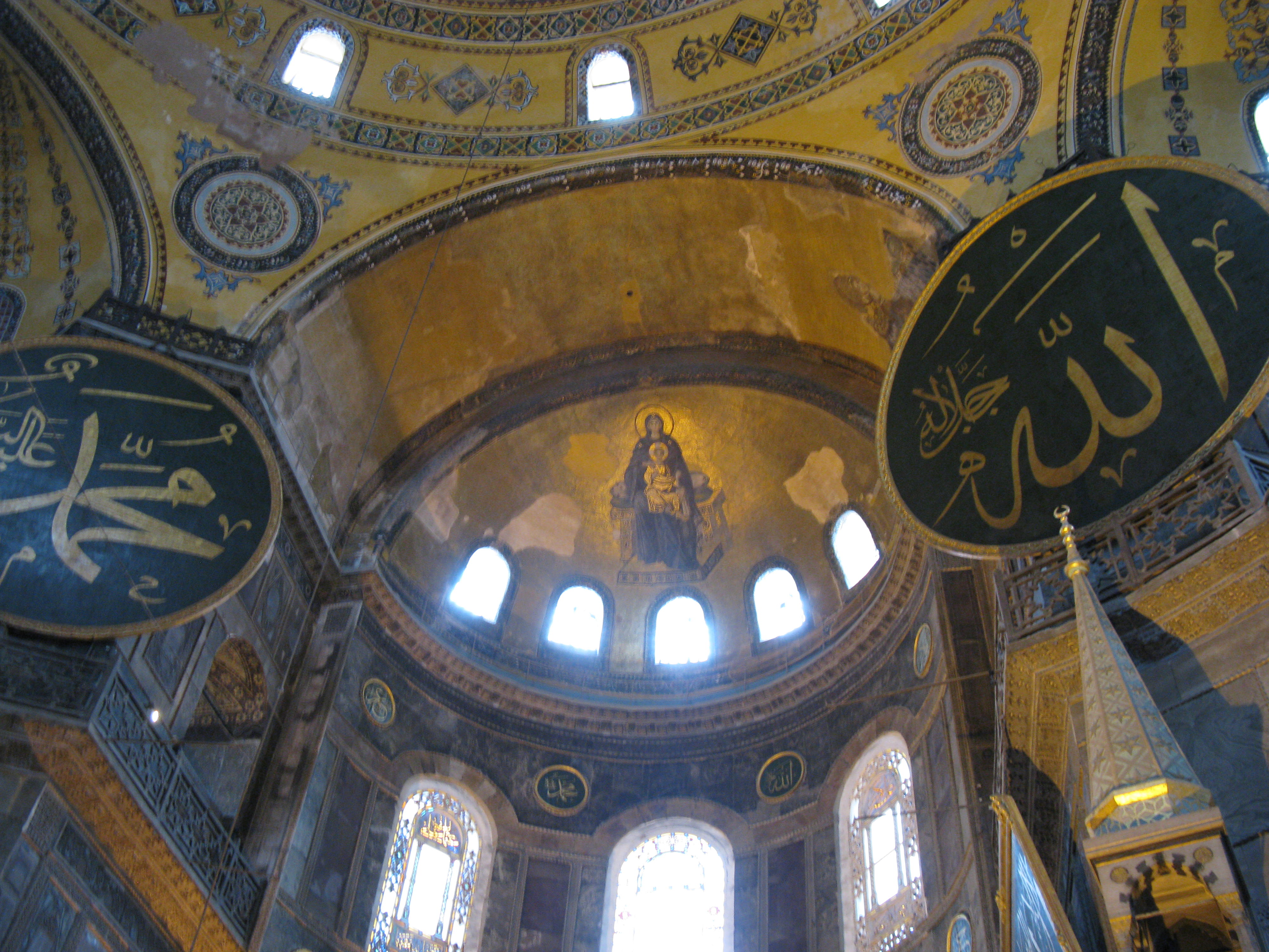 AYASOFYA  KARARI, ANLAMI VE SONUÇLARI