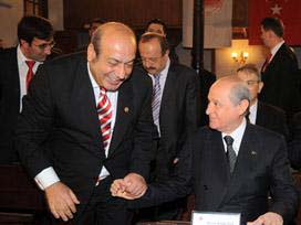 Cüzamlılar!