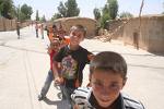 Hikûmeta Iraqê alîkariya penaberên kampa Mexmûrê bike