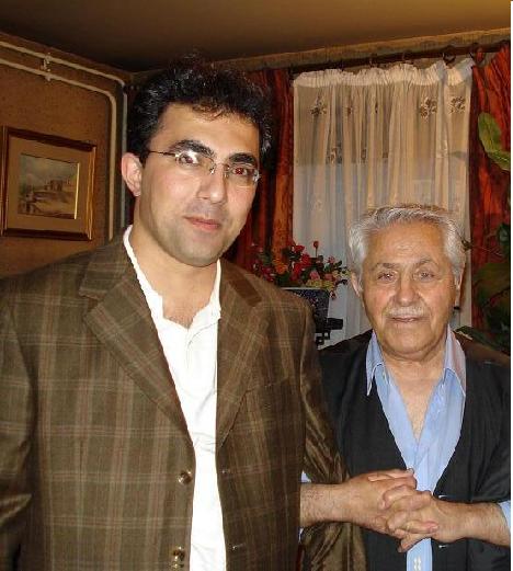 İlhan Qani Ferd   Doğu ve Güney Kürdlerini   birleştirdi.